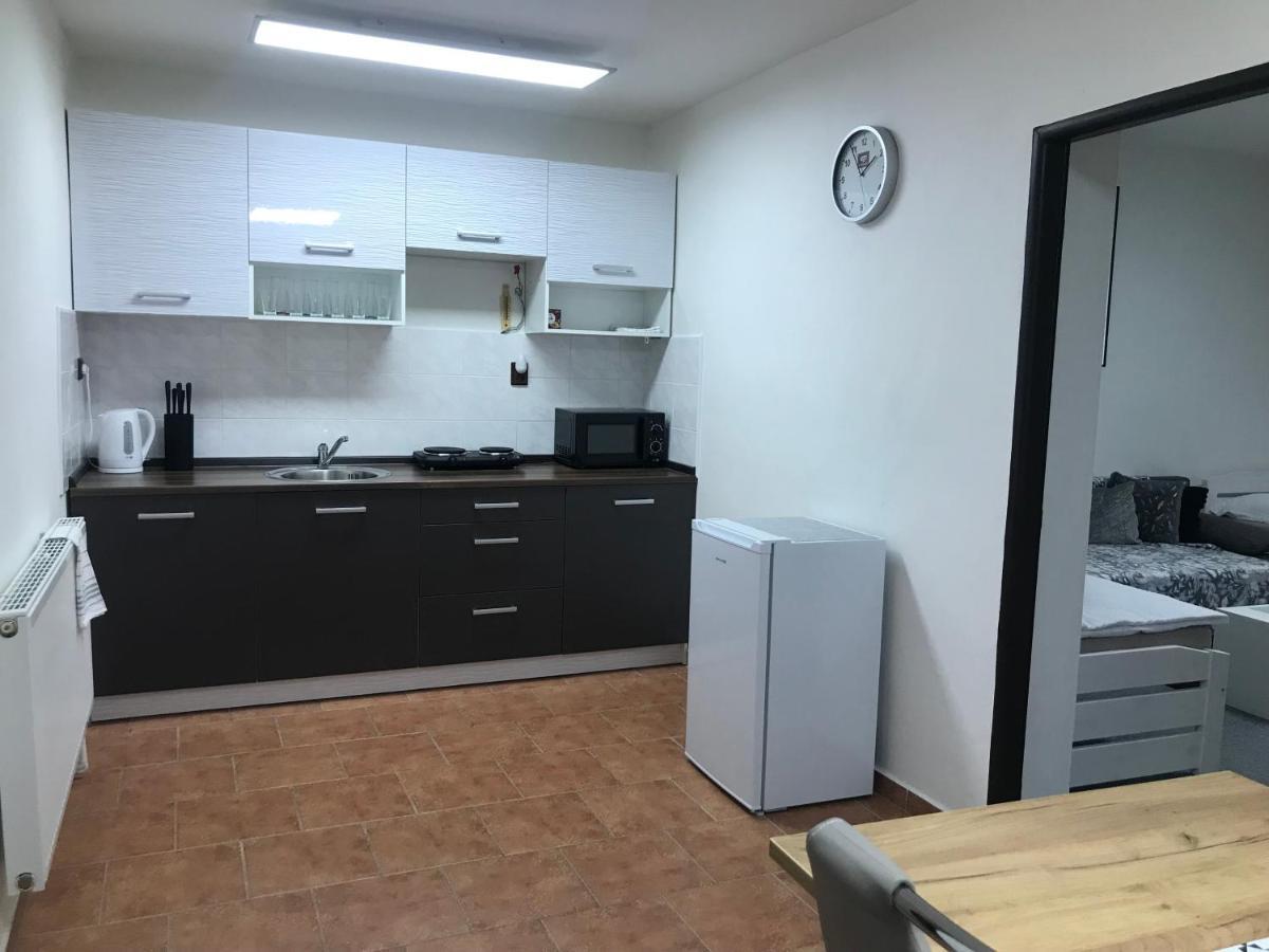 Cyklo-Moto Apartman Lomnice nad Lužnicí 外观 照片